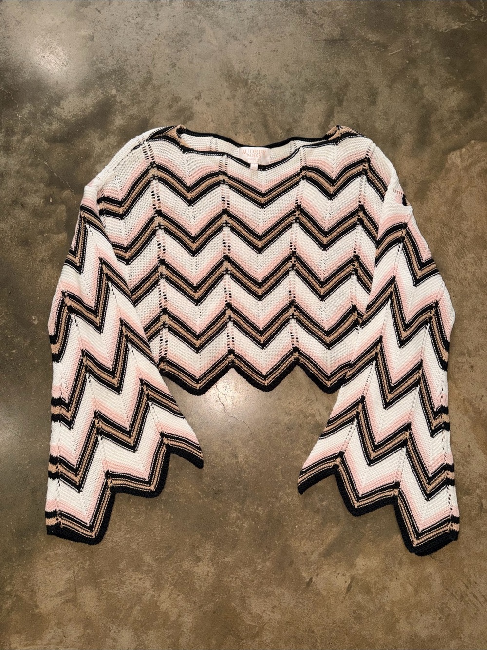 Audrey Parks Chevron Knit Crop Sweater Pink Black Bell Sleeve Small